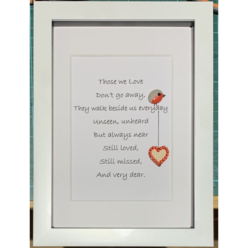 Robin Pebble pictures - those we love with heart