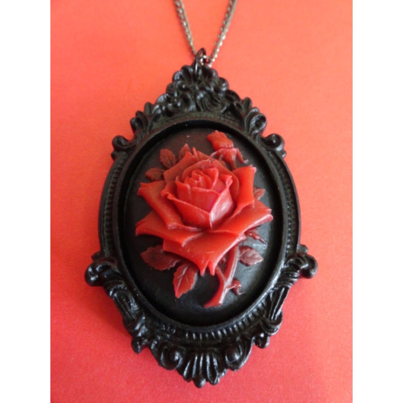 Victorian Gothic Rose Cameo necklace pendant