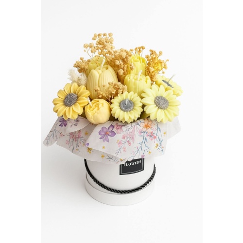 Soy wax flowers candles