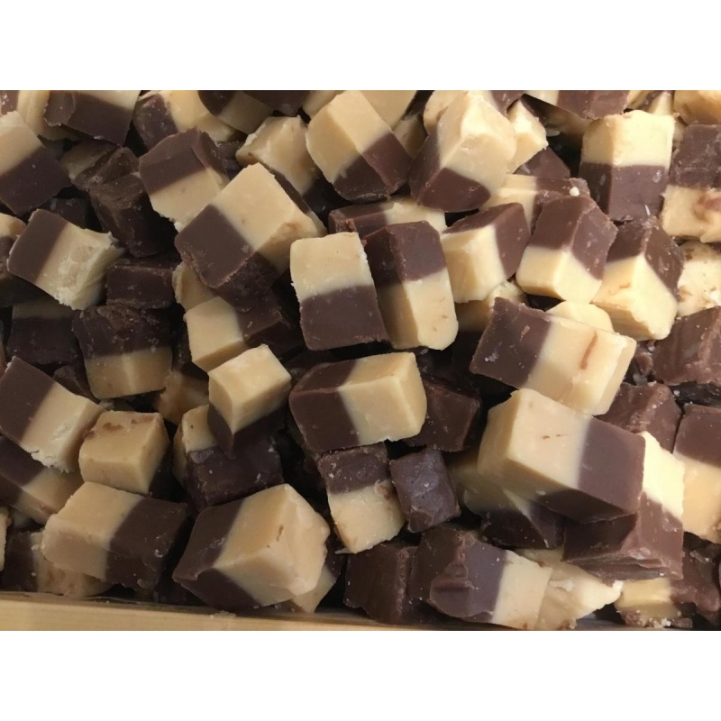 CHOCOLATE AND VANILLA FUDGE 200g