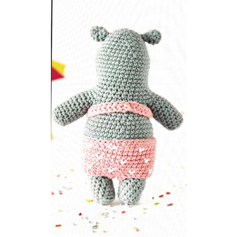 Hippo on Holiday Crochet Pattern