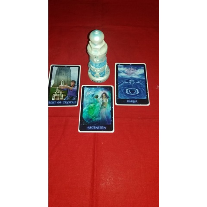 The Sirian Starseed Tarot. Reading with THREE CARDS