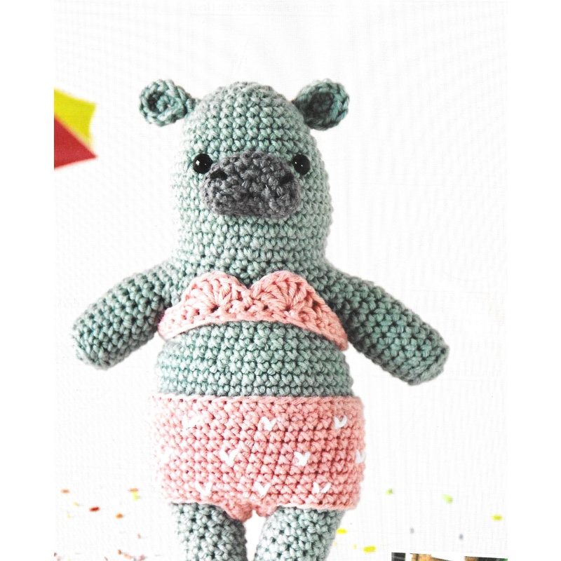 Hippo on Holiday Crochet Pattern