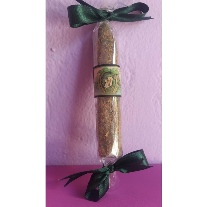 Money Luck Handcrafted green Candle - Harness the Power of Prosperity and Abundance