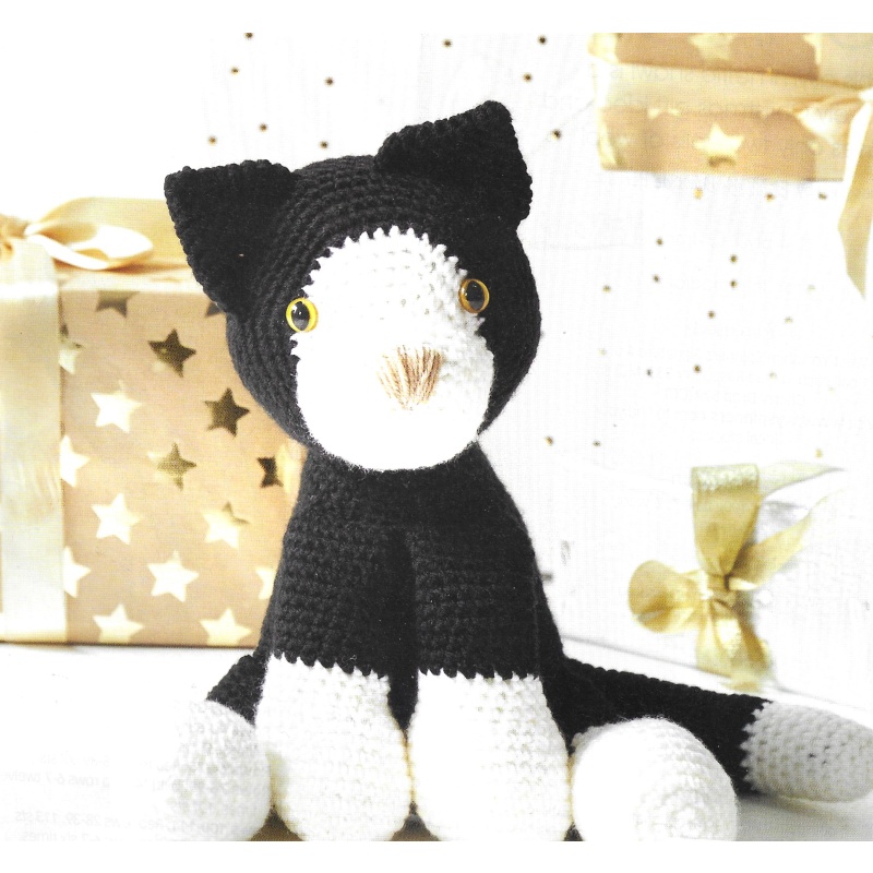 Black and White Cat Crochet Pattern