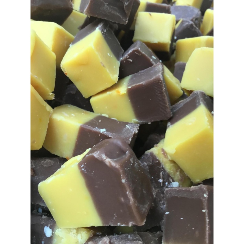 BANANA AND CHOCOLATE FUDGE 200g