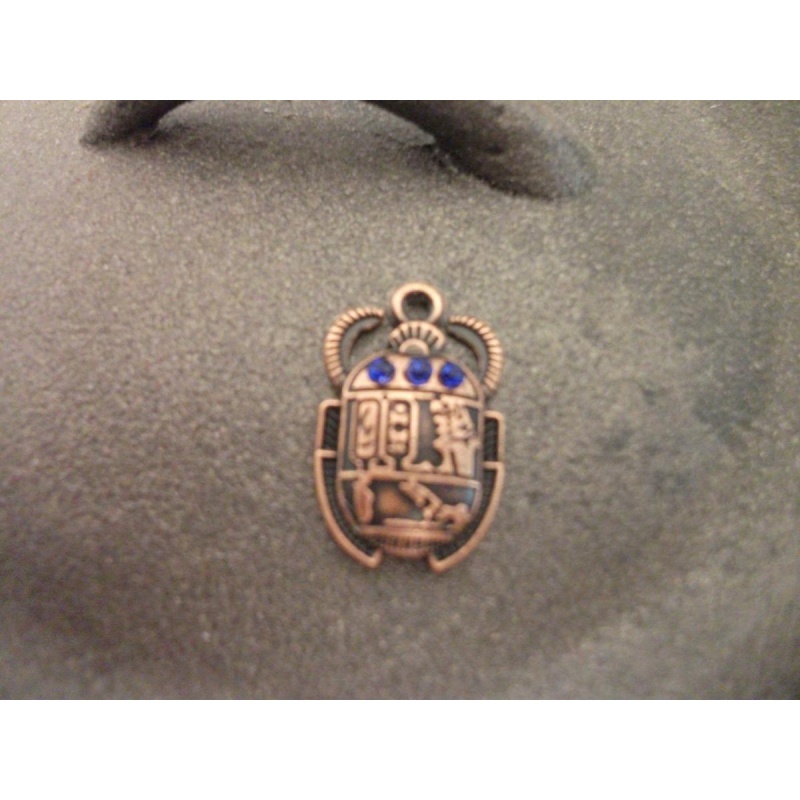 bMystic Egyptian Scarab Pendant