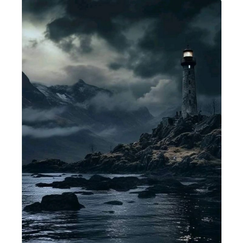 Lighthouse in the Fog Gothic Perfume Oil: A Descent into the Haunting Abyss of Isolation 10 ml