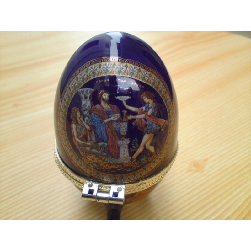 Love of Swan Homemade Solid Perfume in Blue Fabergé Egg Figure Porcelain Trinket Box: A Fragrant Ode to Love and Transformation