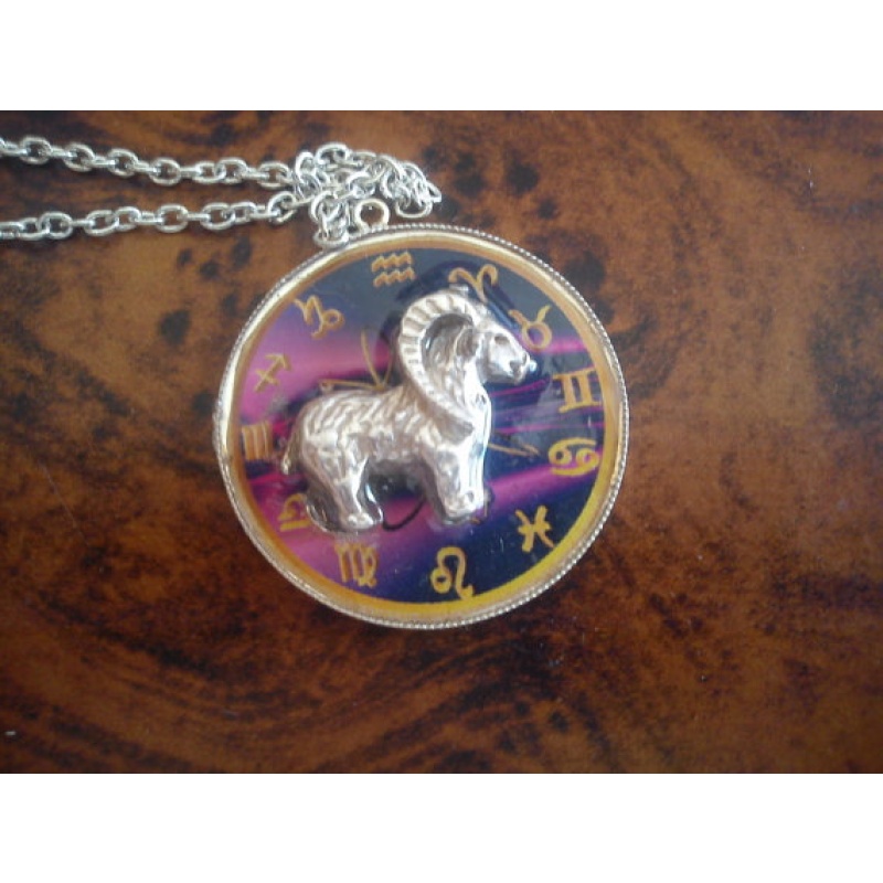 Aries 3D Zodiac Pendant: Emanating the Fire of Astrological Spirit