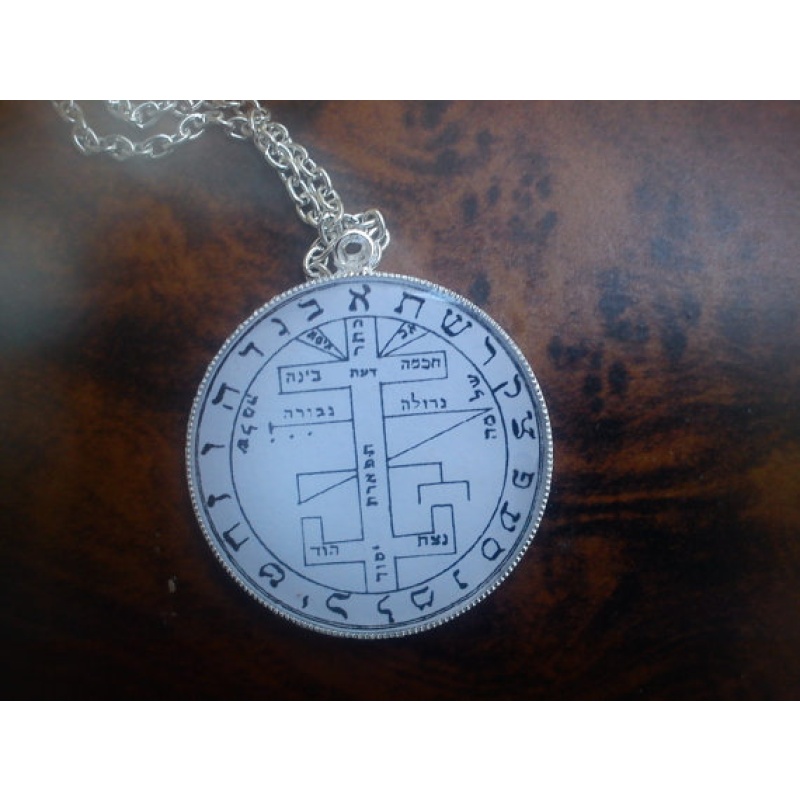 Key of Solomon seal pendant . Protection from negative entities, removing any malicious influence