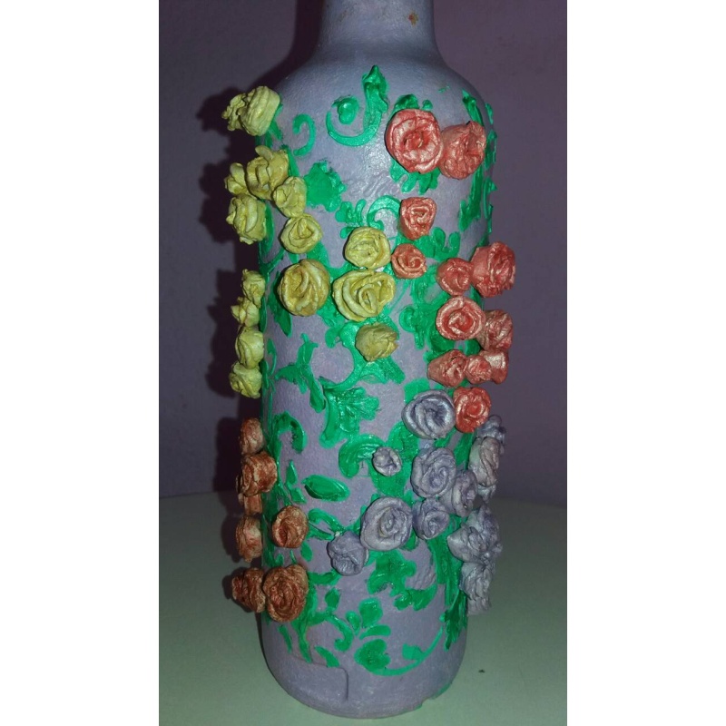 Romeo and Juliet Decoupage Bottle. A Timeless Gift of Love. Whispers of Love: A Verona-inspired Decoupage Bottle